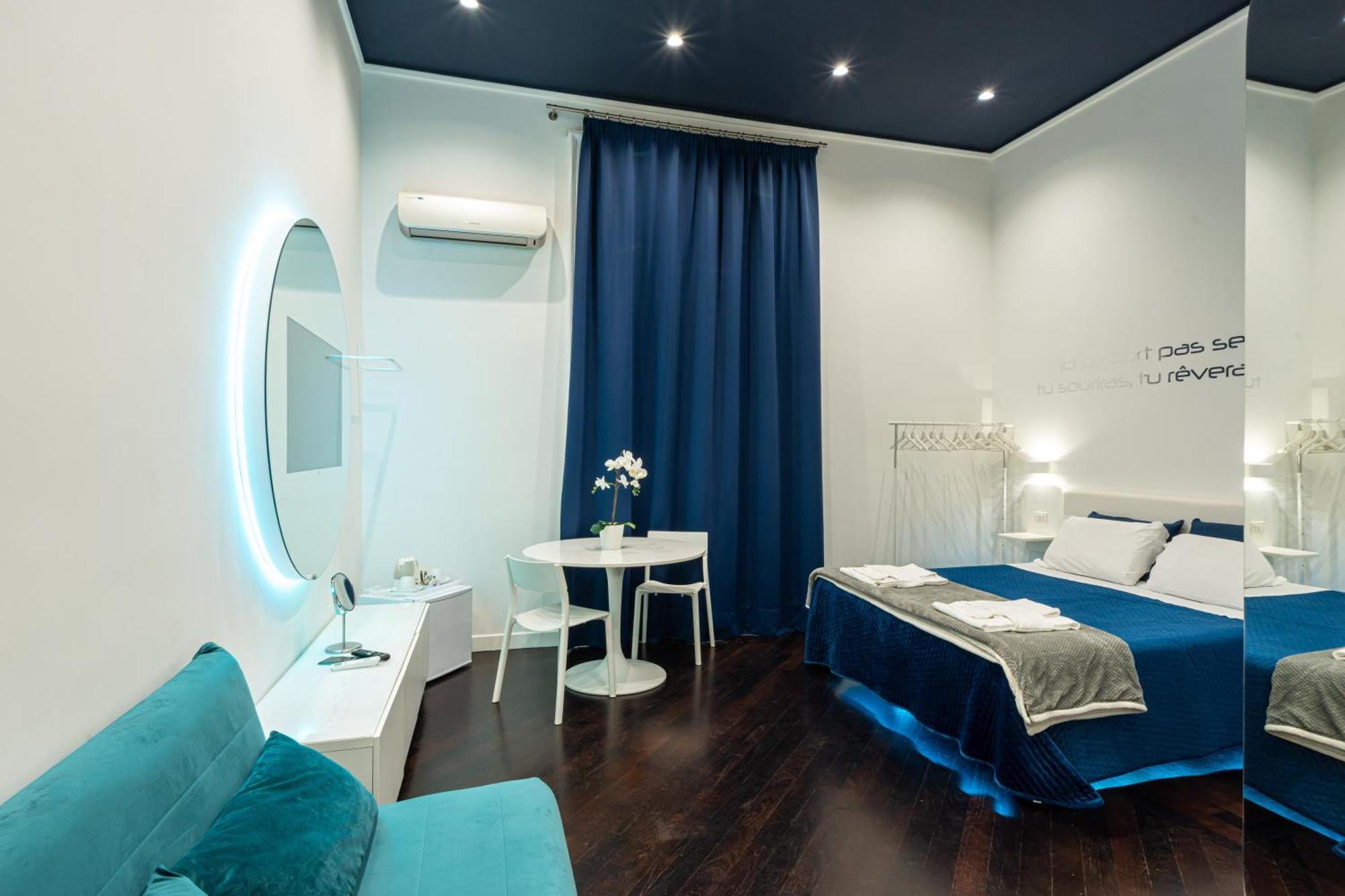 Skyhouse Duomo Bed & Breakfast Napoli Ngoại thất bức ảnh