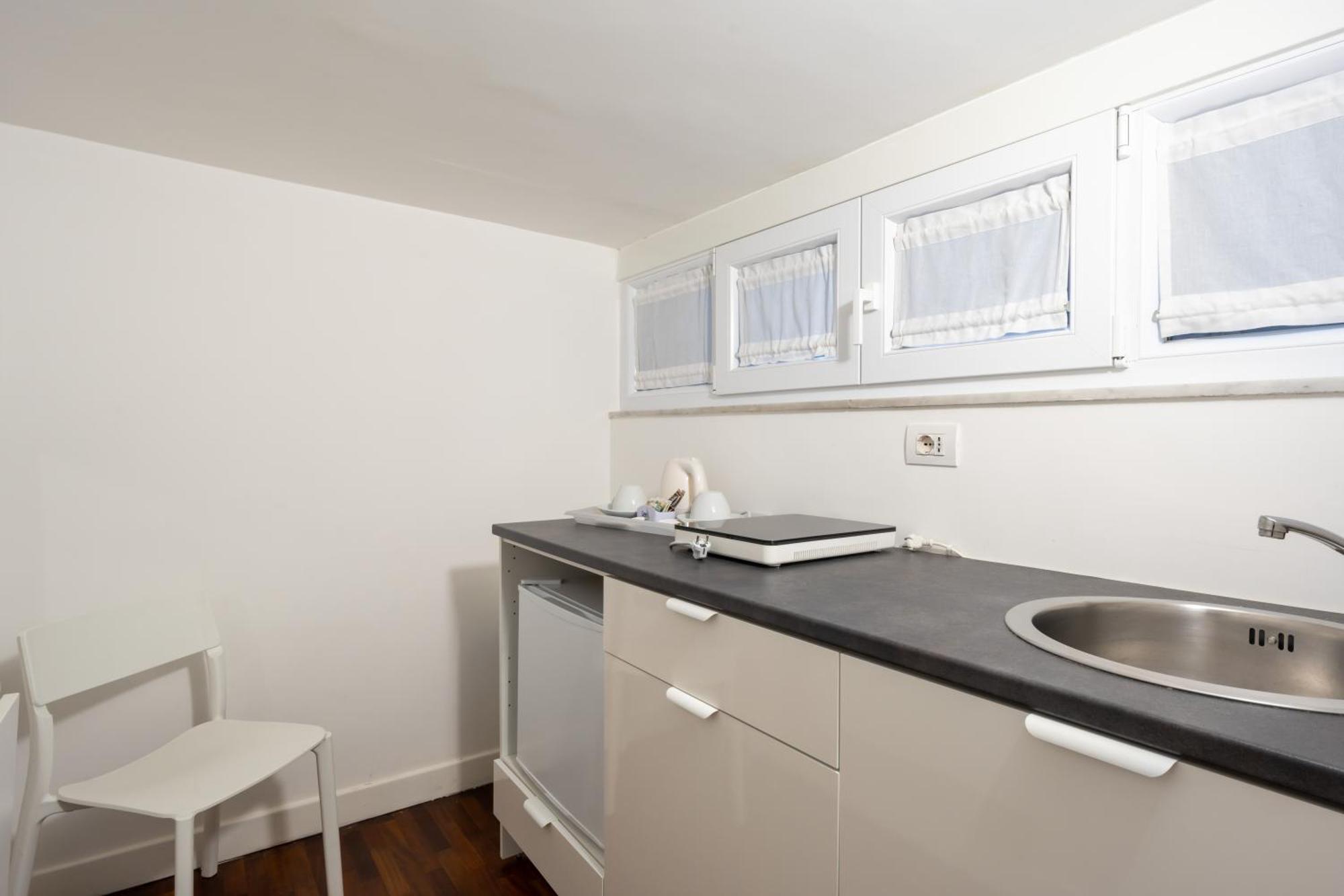 Skyhouse Duomo Bed & Breakfast Napoli Ngoại thất bức ảnh