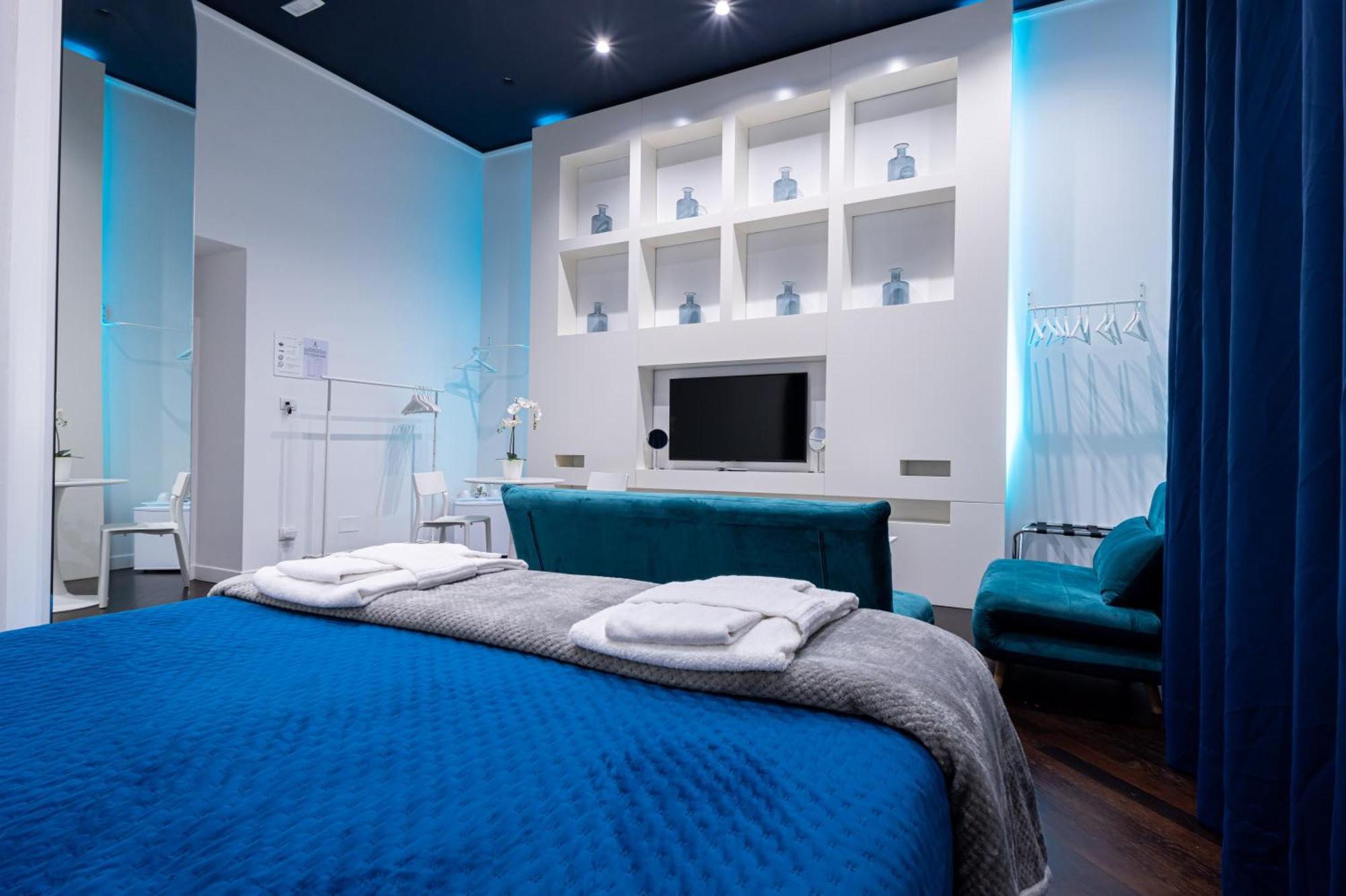 Skyhouse Duomo Bed & Breakfast Napoli Ngoại thất bức ảnh