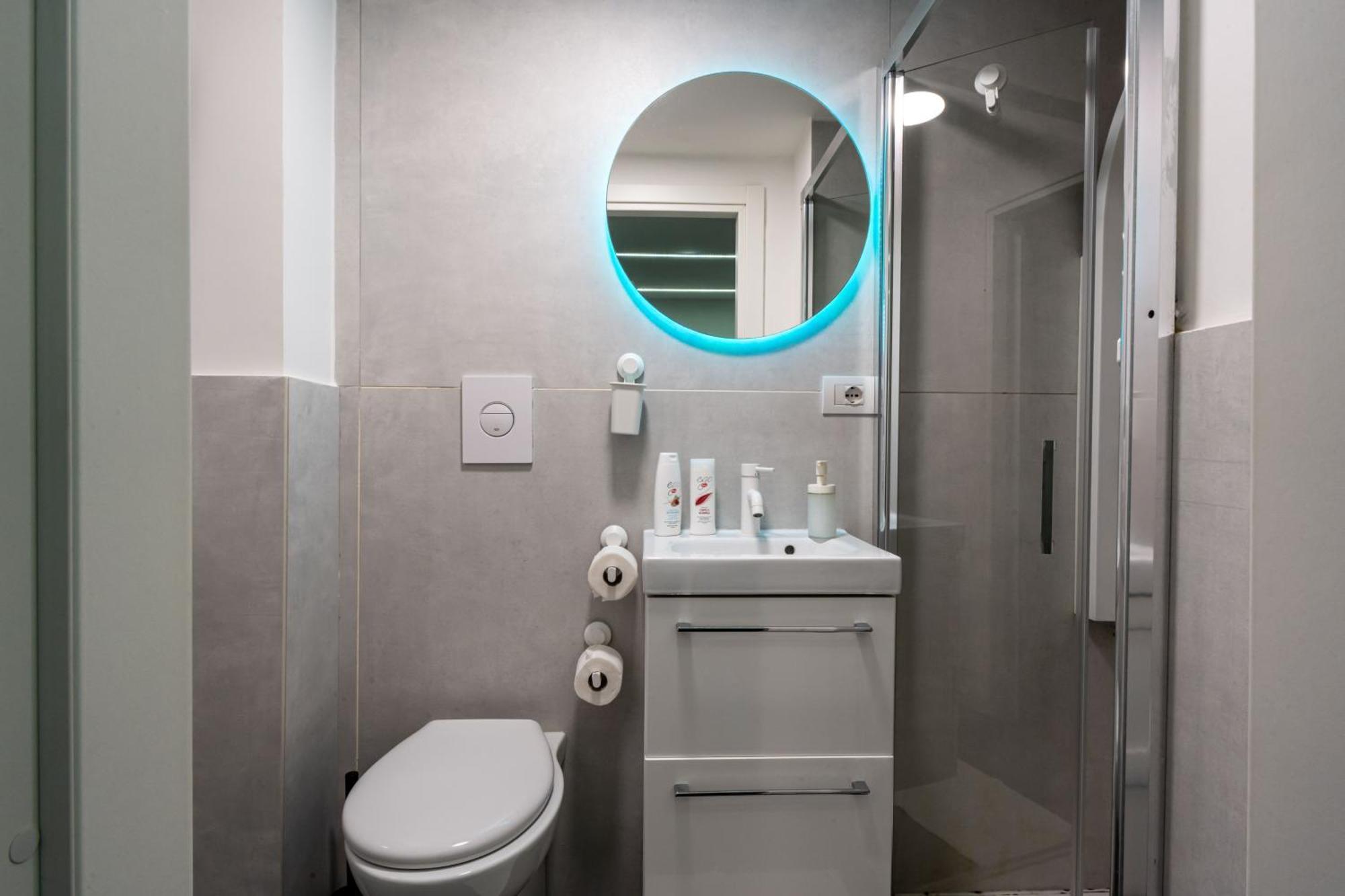 Skyhouse Duomo Bed & Breakfast Napoli Ngoại thất bức ảnh