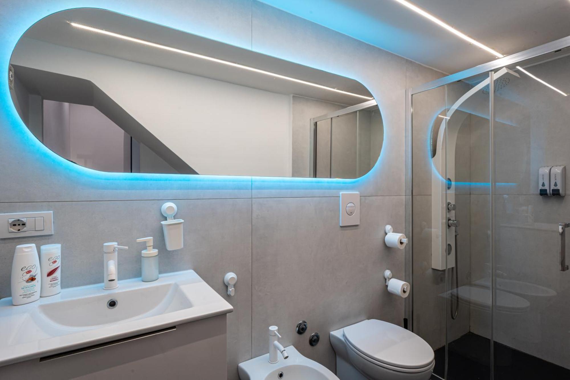 Skyhouse Duomo Bed & Breakfast Napoli Ngoại thất bức ảnh