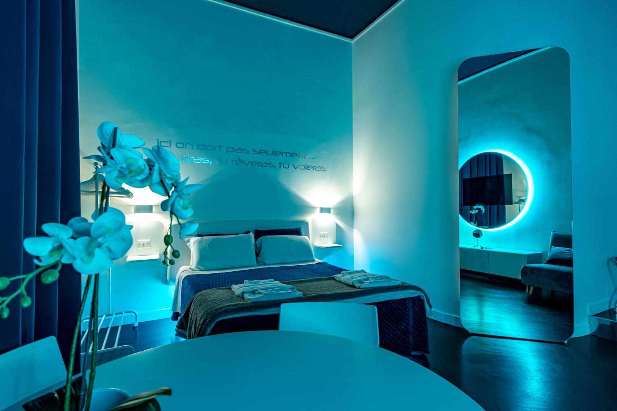 Skyhouse Duomo Bed & Breakfast Napoli Ngoại thất bức ảnh